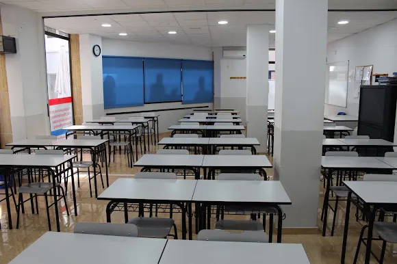 Centro de FP Instituto COTS - Alicante/Alacant