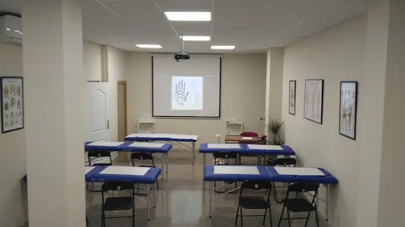 OsteoSilva - Escuela de Quiromasaje y Terapias Naturales. - Novelda
