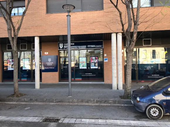 Cambridge School Vilanova del Vallès - Santa Coloma de Gramenet