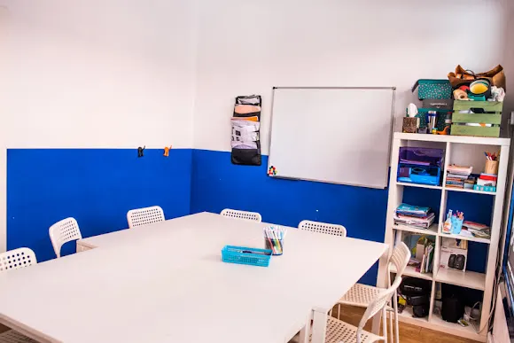 Academia de Estudios L'Espiral - Sant Adrià de Besòs