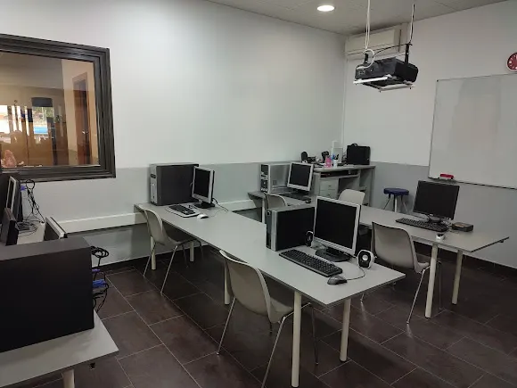 Acadèmia Lusitània - Sabadell