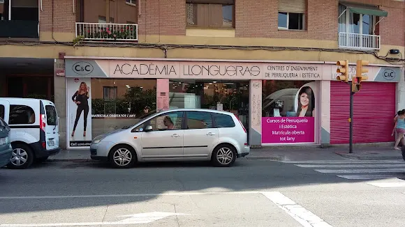 C & C ACADEMIA CASANOVA VILANOVA I LA GELTRÚ - Escuela de peluquería en Vilanova i la Geltrú