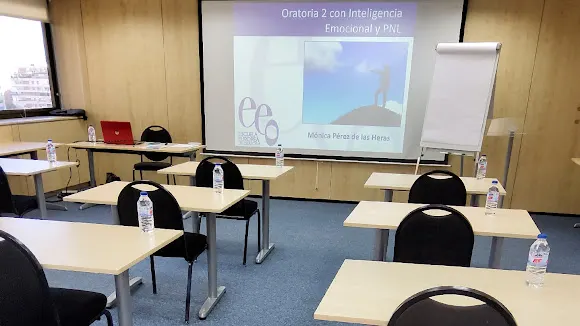 Escuela Europea de Oratoria
