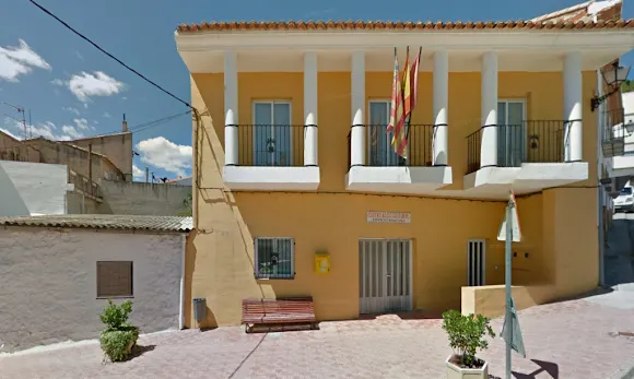 Centro Público De Formación De Personas Adultas E C De L'Alt Palancia - Centro de formación en Segorbe