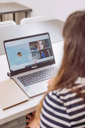 ✌ The One Formación - Oposiciones Online - Cádiz