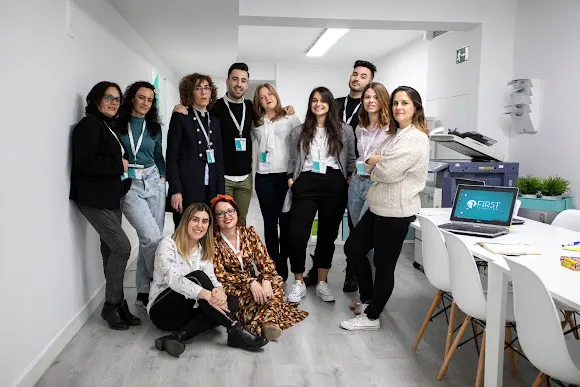 First Formación