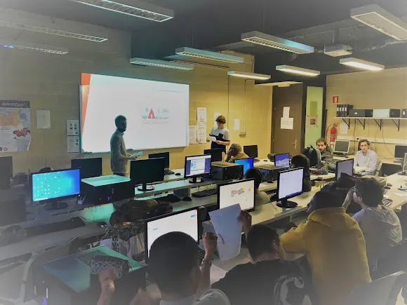 AEG - Berrikuntza Profesionalen Eskola / Escuela de Innovación Profesional