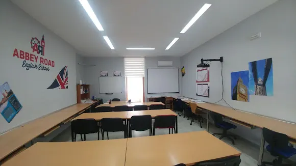 PABLO MORALES ENGLISH SCHOOL - Jódar