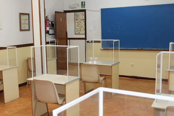 Academia Trazos