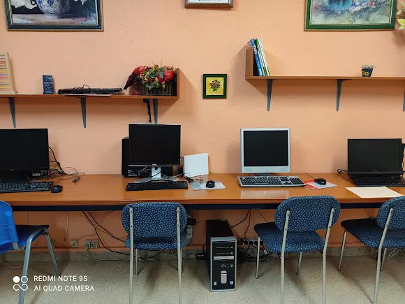 Academia Meca Rural - Centro educativo en Burlada