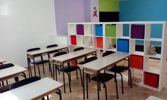 Academia YES: Your English Space - Caldas de Reis