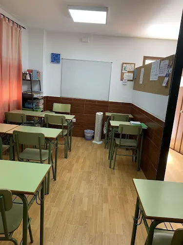 Centro De Estudios La Cruz