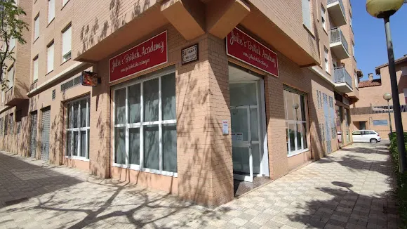 Julie's British Academy - Academia de inglés en Alcasser