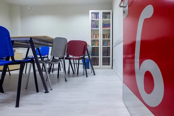Academia Inglesa - English Centre