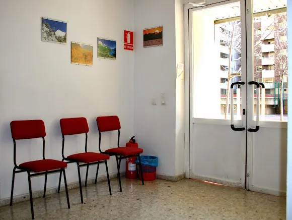 Academia-Aneto Centro de Estudios "Actur" - Zaragoza